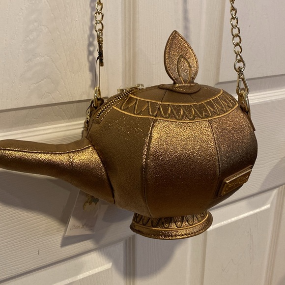 BNWT Stitch Shoppe by Loungefly Disney Aladdin Genie Lamp Crossbody - Picture 2 of 11